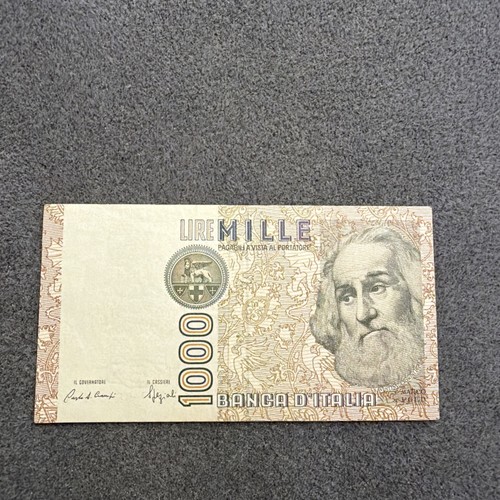 Italy 1000 lire banknote banca - italy,