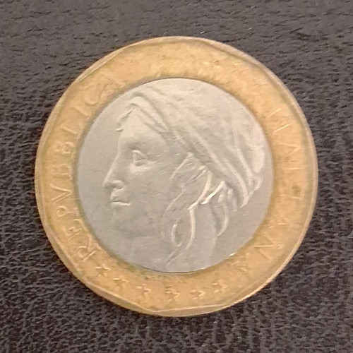 Italy 1000 lire 2000 - italy,